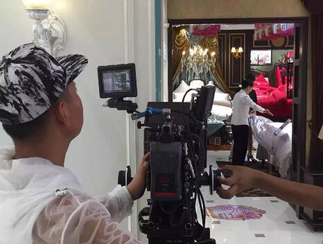 �������ֲ��:�Ӱ����ʹ��ʮ�ߚq��9��15���ഺ��ӳ��