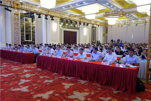 300���ИI(y��)��ʿ�R���Ї�(gu��)�Ҽ��ИI(y��)�|(zh��)�����(hu��)���o�����O(sh��)�|(zh��)����(qi��ng)��(gu��)�l(f��)չ���{(di��o)