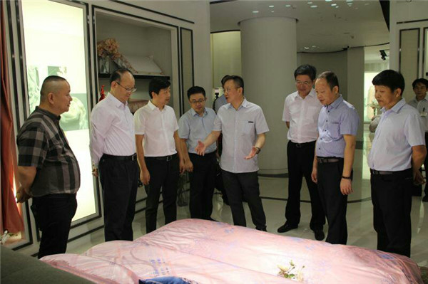 �м�(li��n)�hί��ӛ����һ�Ќ�(sh��)�����L��ͨ�Ҽ���I(y��)