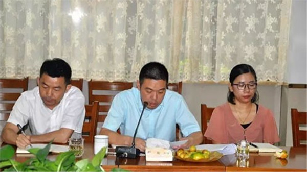 �����мҼ��f(xi��)�����S���̕������L���������ϣ��U����h���_