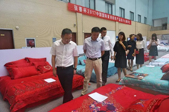 �Ҹ�������ζϯ����ͨ������������300���Ҽ��a(ch��n)Ʒ��Ů�����