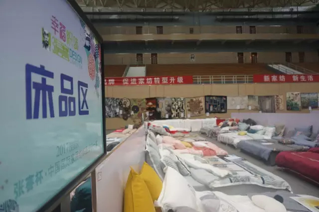 �Ҹ�������ζϯ����ͨ������������300���Ҽ��a(ch��n)Ʒ��Ů�����