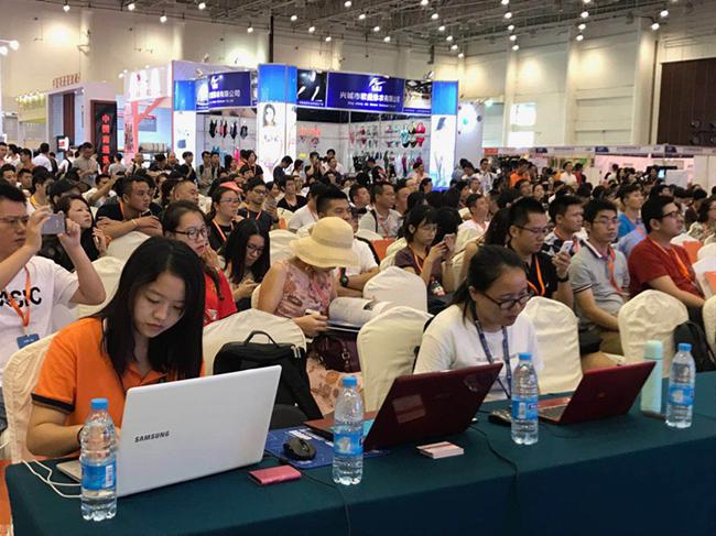 �O�ߺ�l(f��)�����ļҼ����{(l��n)�����Ј�(ch��ng)���u�������P(gu��n)ע����