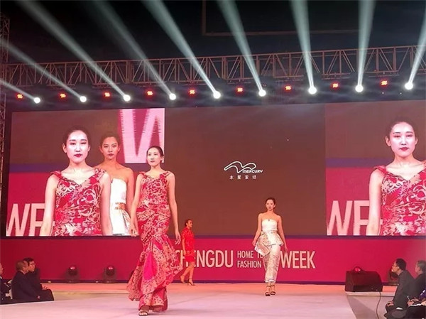 �r�����I(l��ng)���2017�ɶ��Ҽ���•�ɶ��r�b�������ݾ��ʆ�Ļ