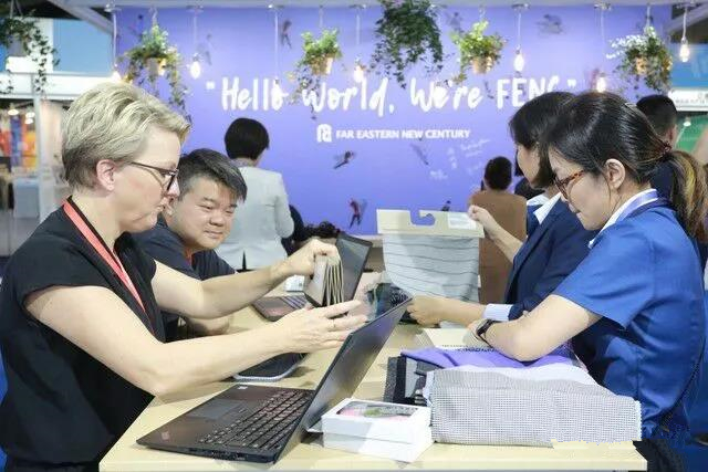 2017���_(t��i)������չ�չ����߿Ƽ���(chu��ng)�¼���Ʒ������A�����ܼ�������ý�w�۽�