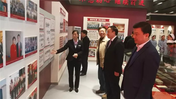 ��P(y��ng)��ģ�����w���Ҽo(j��)���^���м�(li��n)���衰�ۇ����x�������ء�