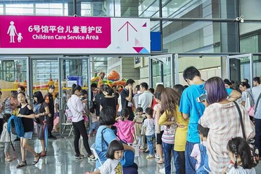 ���ڶYƷ�Ҿ�չ�_Ļ�ڼ���������c�����չ����ã��