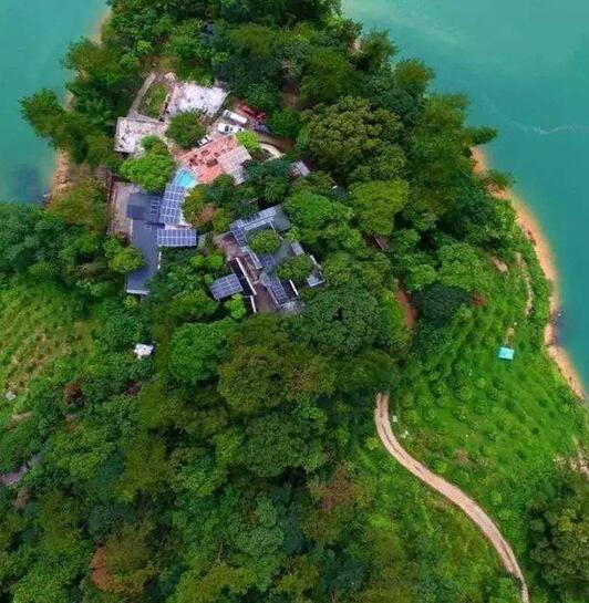 ����Ȼ���ؾ�����������һ��(ch��ng)���ӵİl(f��)����(hu��)