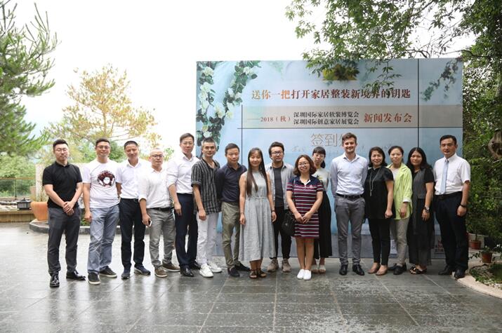 ����Ȼ���ؾ�����������һ��(ch��ng)���ӵİl(f��)����(hu��)