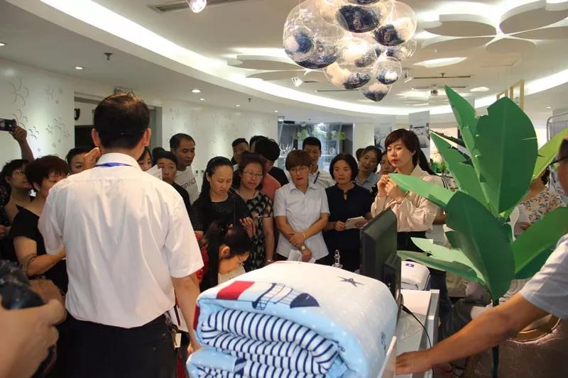 ��Ʒ•�������Ҽ�2019�ﶬ��Ʒ�l(f��)����(hu��)�A�M�չ٣�