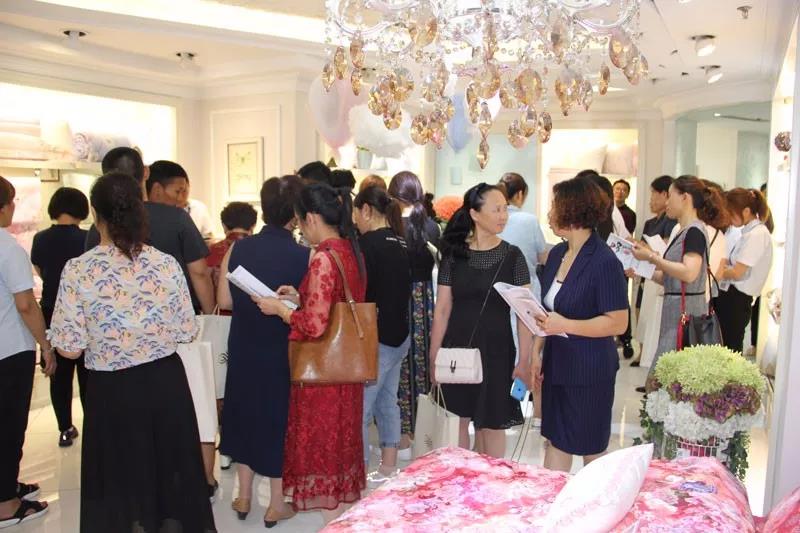 ��Ʒ•�������Ҽ�2019�ﶬ��Ʒ�l(f��)����(hu��)�A�M�չ���