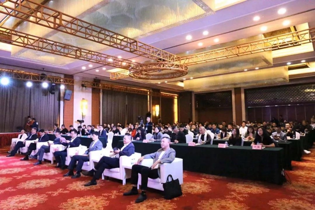 32�f���������ɽ���9000�fԪ����ʮ�����Ї����������Ҽ����彻�ו�(hu��)¡�����_���x��ͨ�ݼҼ��a(ch��n)�I(y��)��1+3���¸��