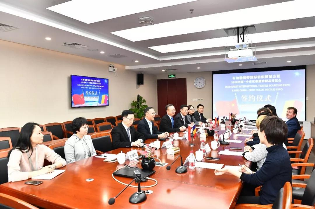 �Ж|�W�����Q(m��o)����ƽ�_���s�xʽ�ھ��e��