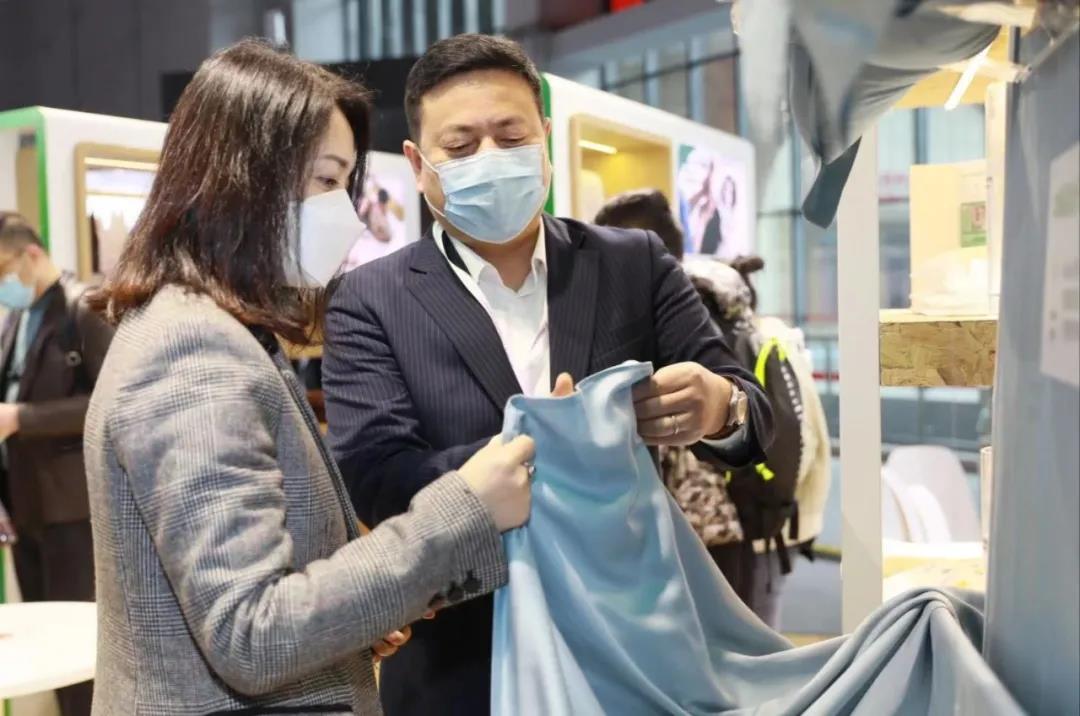 ��̼��z™Ʒ���w�S���࣬�v���Ҽ�չ�ϡ�Դ����Ȼ�����m����