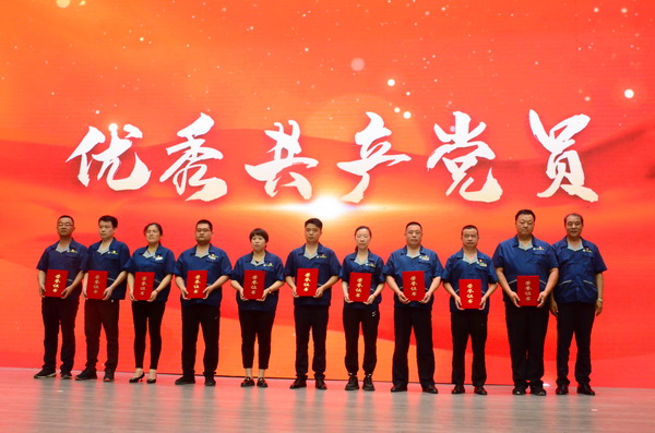 �����h���ꡤ�^�M(j��n)�A�����A���hί�e�Бcף���h������ô��