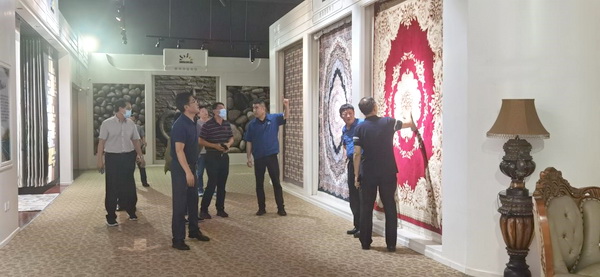 �찲�T��ί��(hu��)��������(hu��)�ù������I(l��ng)��(d��o)����|����̺���F(tu��n)