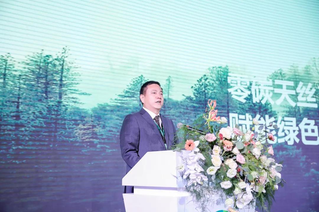 ��̼��z™�w�S�x�ܮa(ch��n)�I(y��)����m���c��̫�(y��ng)����(chu��ng)���Gɫ�r(ji��)ֵ��