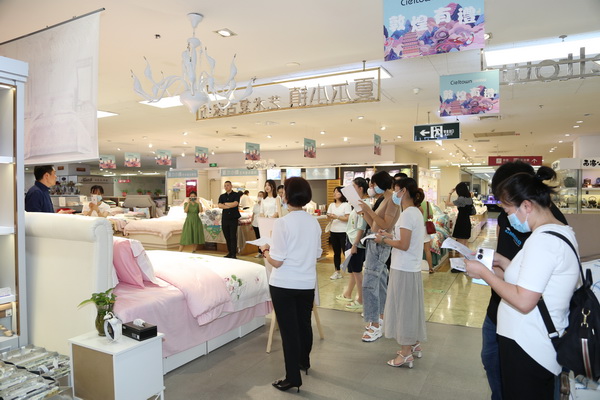 ���������|�����W(xu��)�����칤ˇ��(f��)�żҼ��������u��ӛ����&�����ס�ϵ�аl(f��)������Cieltown�Ġ�С�(zh��n)2022�ﶬӆ؛�������u�e��