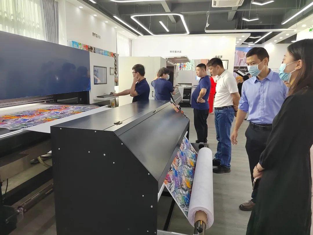 ��ʼ���Ʒ��(sh��)�aӡˇչʾ���ĳɹ���Ļ���F(xi��n)��(ch��ng)�l(f��)������ذ���Ʒ